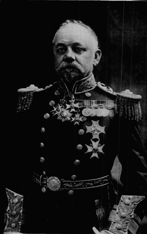 SIR PERCY SCOTT—British Admiral, Who Asserted Before the War Began
That the Submarine Had Sounded the Deathknell of the Dreadnought—(Photo
from Rogers)
