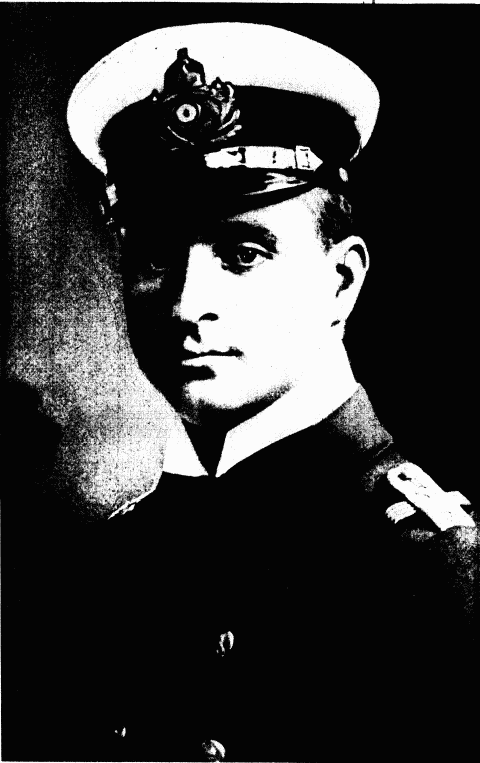 CAPT.-LIEUT. OTTO WEDDIGEN—
Whose submarine exploits have done more damage to England's navy
than all Germany's gunners.—(Photo from The Photo News.)