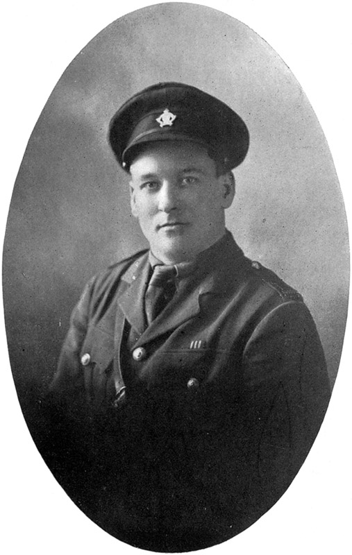 Lieut. R. Lewis, M.M.
