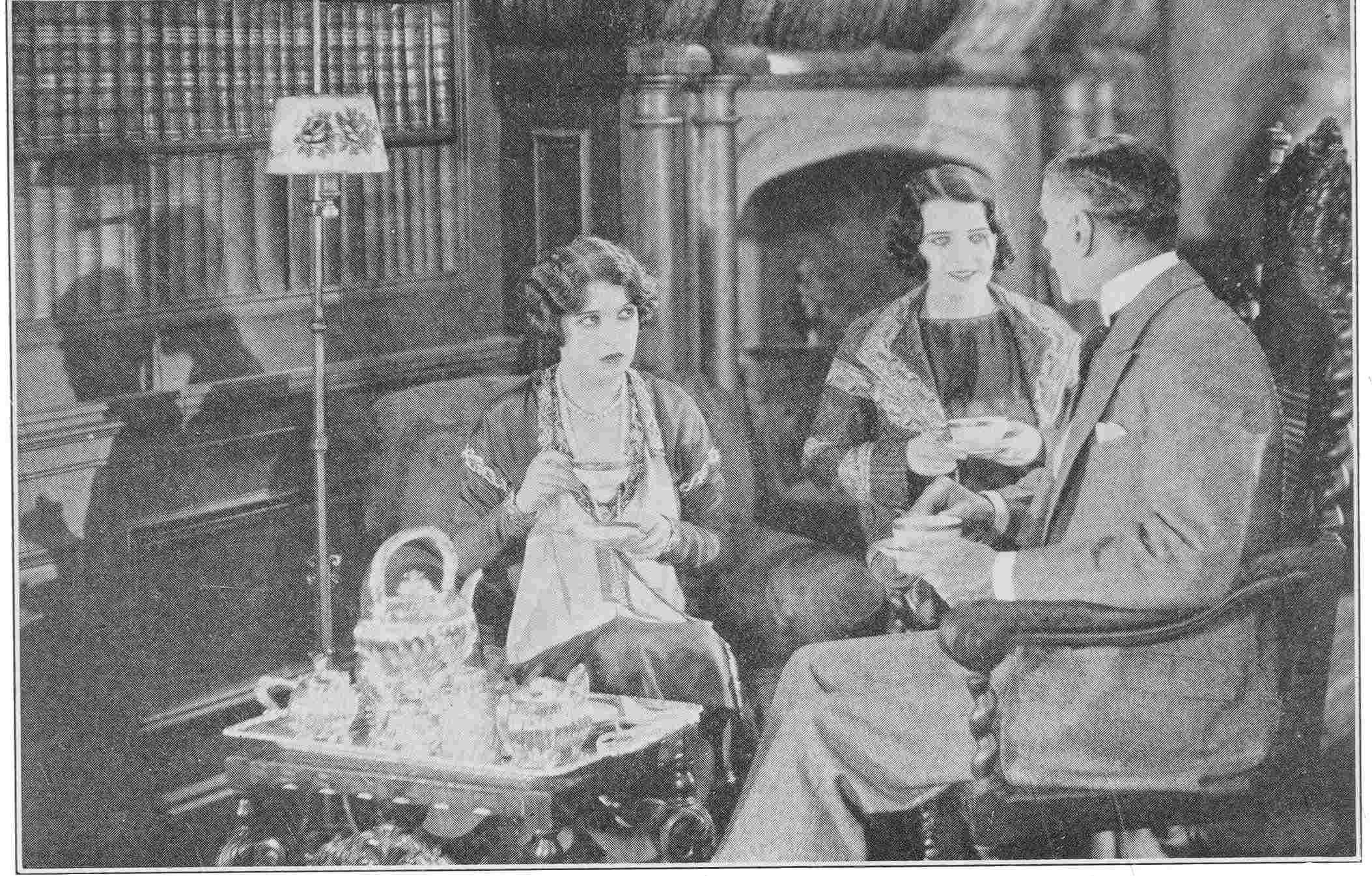 A Paramount Picture.      The Ace of Cads.

THE PARTING OF THE WAYS BETWEEN “BEAU” AND ELEANOUR.